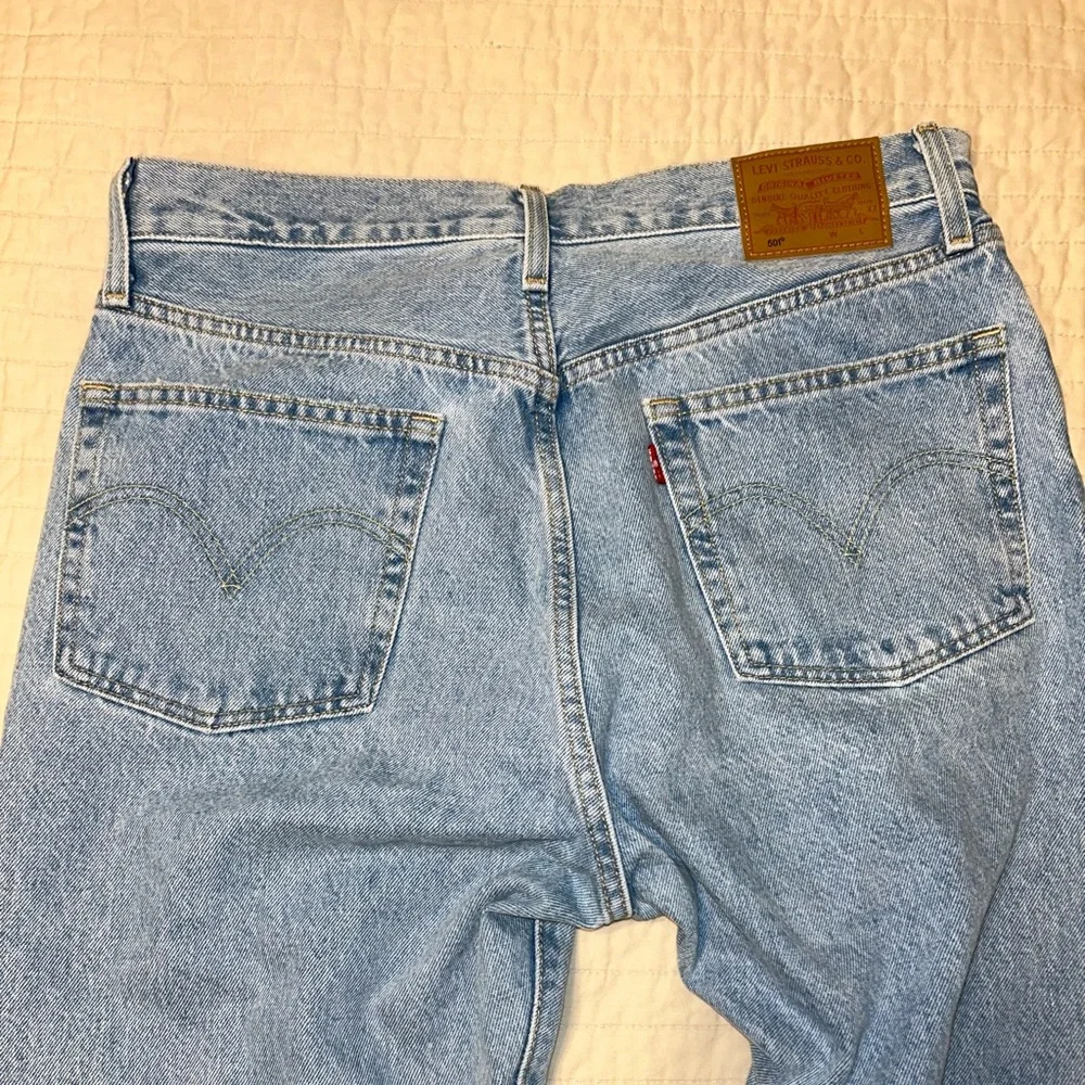 Levi’s Straight Leg - Picture 5 of 5
